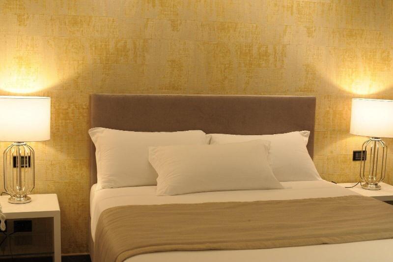 Hotel Up Wellness & Spa Foggia Exterior photo