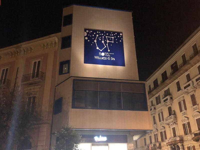 Hotel Up Wellness & Spa Foggia Exterior photo
